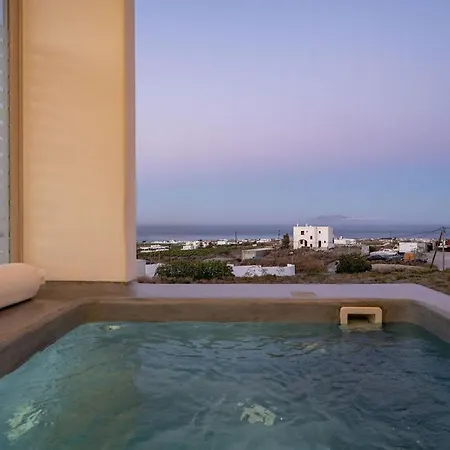 Makrilis Karterados (Santorini)