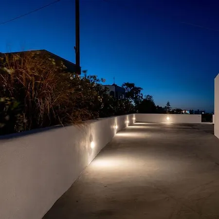 Makrilis Karterados (Santorini)